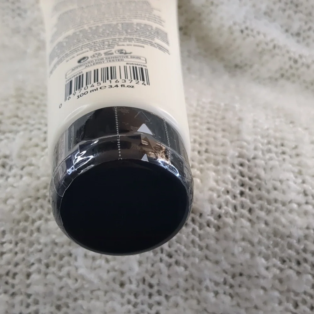 AHAVA Smoothing Hand Cream with Kale & Turmeric, 100ml/3.4fl oz